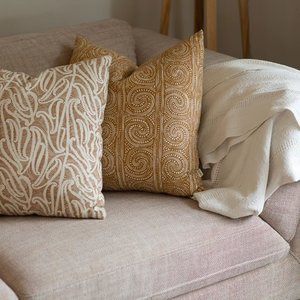 aho+cushions